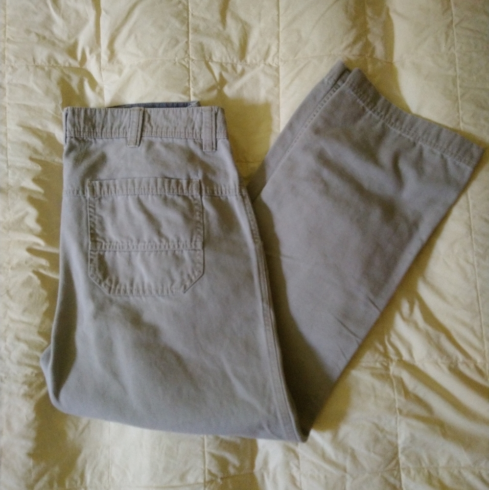 Horny Toad Men's lightweight khaki